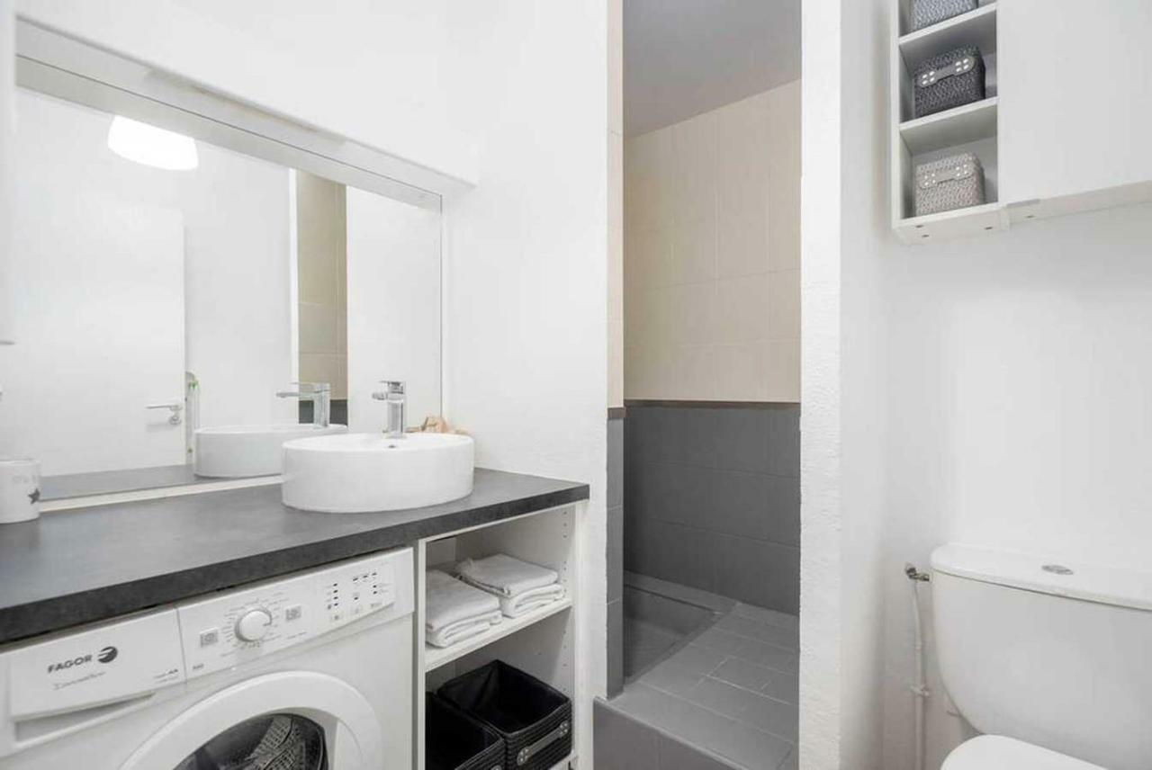 Apartment Bayonne Et A Pied - Terrasse Bois Privative Anglet
