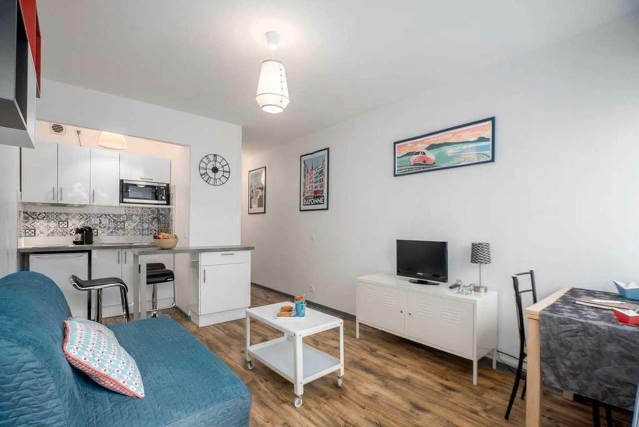 Bayonne Et à Pied - Terrasse Bois Privative Appartement Anglet